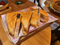 比基尼黑松露火腿三明治-tapas by dos cielos西班牙餐厅(重庆光环购物公园店)