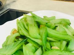 -粤盛海鲜平价店(洛溪食街店)
