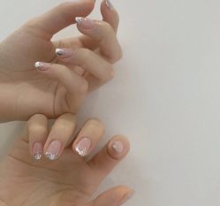 -EAST日式美甲美睫沙龙