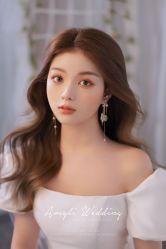 -艾米丽婚纱礼服