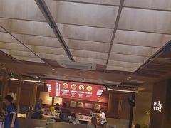 -老牌坊云南鱼豆花火锅(哈西万达店)