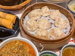 -馋三尺蟹粉小笼(人民广场店)