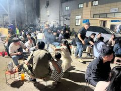 -胡记烧烤(黄山新村总店)