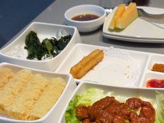 -海底捞火锅(杭州滨江九宜城店)