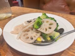 荷塘小炒-花舍·新派粤菜·西餐·下午茶(亚运村·鸟巢店)