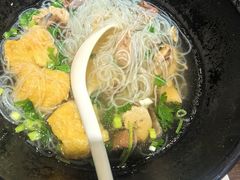 -玖鲜小笼(中山广场店)