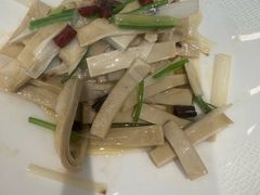 -梅飞酒家(名辉豪庭店)