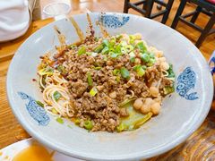 -丁丁猫重庆小面(徐州路店)