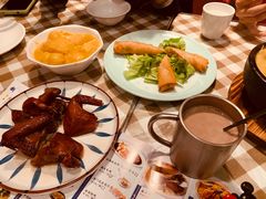-新大咀港式茶餐厅(宝山万达店)