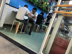 -碗主炭烧米线(交大二村店)