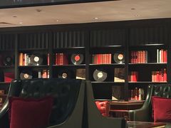 -上海锦江汤臣洲际大酒店柒酒廊