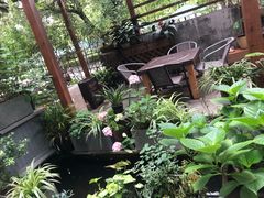 -谷咖啡·鲜花绿植花园餐厅