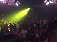 -SPACE(欢乐颂购物中心店)