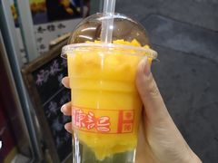 -陈记甜品窝(中山北路店)