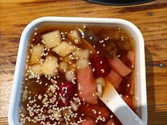 -野山舂·贵州现舂酸汤火锅(鸿通城店)