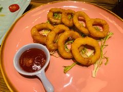 -SISTERS BAR RESTAURANT川意酒馆(嘉善老市H楼店)