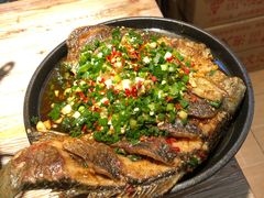 -聚鑫朋酸菜肥肠(文艺路口店)