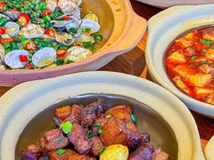 -彧玖食坊·川式砂锅酒馆(成山路店)