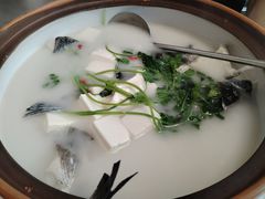 -宝荣鱼馆·临湖之宴(千岛湖店)
