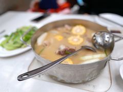 椒丝腐乳炒生菜-肥仔文澳门猪骨煲(南京西路店)