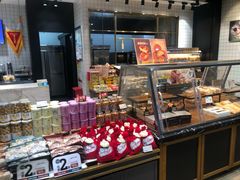 -皇冠幸福里动物奶油生日蛋糕(龙阳村地铁站店)