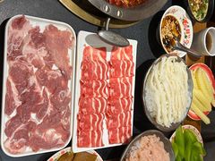 -沸炉重庆老火锅(军事博物馆店)