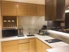 -阿瓦尼河滨曼谷酒店