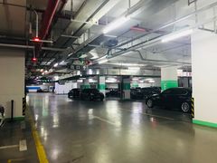 -新世界新丸中心-地下停车场