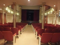 放映厅-岗顶剧院