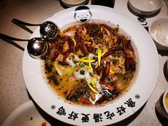 -江渔儿酸菜鱼(映月湖环宇城店)