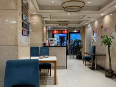 -御沪沪味园.融合菜.海鲜(斜土路店)