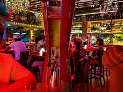 -鲨鱼美式餐厅酒吧Sharky