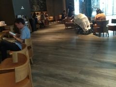 -星巴克臻选(周浦万达店)