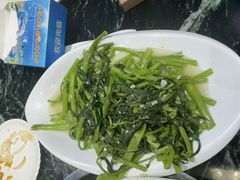 -小海豚•老字号海鲜餐厅(天涯店)