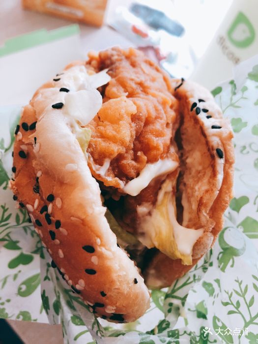 辣味超级鸡腿堡