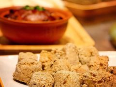 咸亨臭豆腐-香园茶社·金陵小灶(老门东店)
