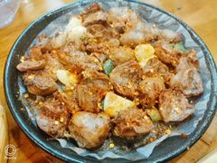 -老东镇啤酒屋海鲜加工·蒸汽海鲜·海鲜烧烤(台东店)