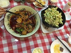 -鲁班小馆(政四街店)