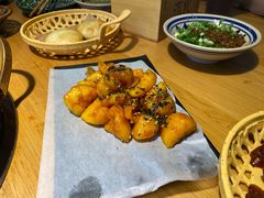 -洱火云南酸菜牛肉火锅(石景山当代商城店)