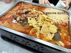 -在巷子里的烤肉店·螺蛳粉烤鱼·牛蛙(和美城店)