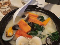 -港丽餐厅(高德置地店)