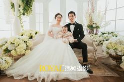 点击看大图 -挪娅婚纱摄影皇家会所