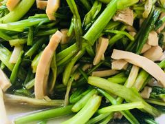 -小陆莲花蟹园农家乐(莲花岛店)