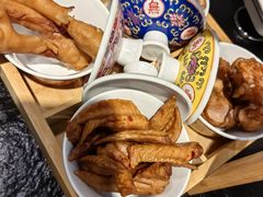 -鹿鸣山草本茶香火锅(园西路店)