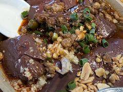-谢老五跷脚牛肉·非遗传承店
