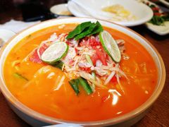 傣味酸笋牛扒烀-老滇山寨•云南特色菜•地方菜•民族风情歌舞表演(金碧店)