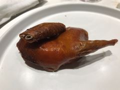 脆皮多汁乳鸽-上座·餐厅(阳光100店)