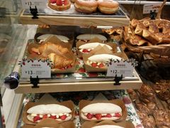 -巴黎贝甜(常德路店)