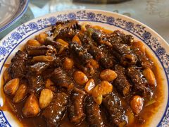 -金牌餐厅·天津菜·八珍豆腐·老爆三(瓷房子店)
