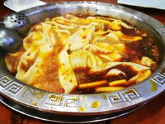 -刘胖娃鱼庄·特色肥肠鱼(杨家坪店)